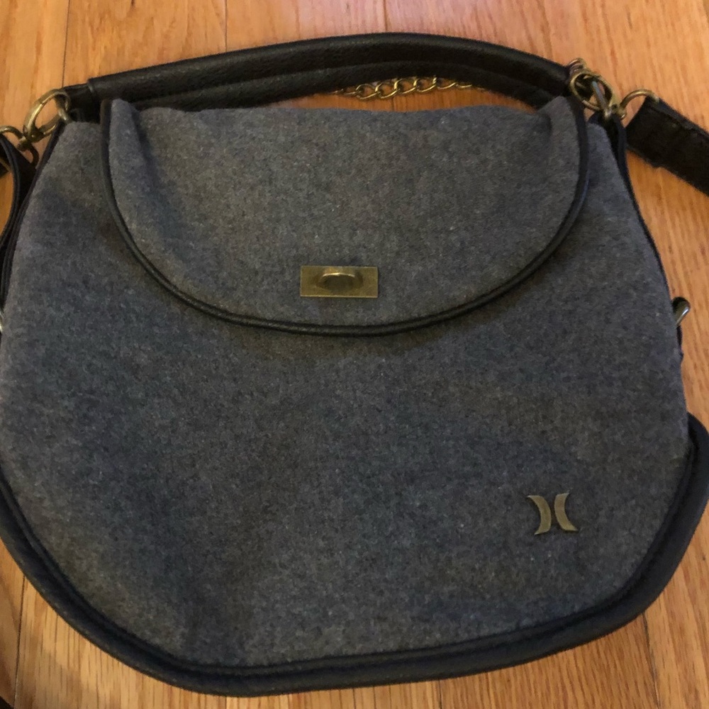 Hurley bag. Adorable gray Hurley bag
